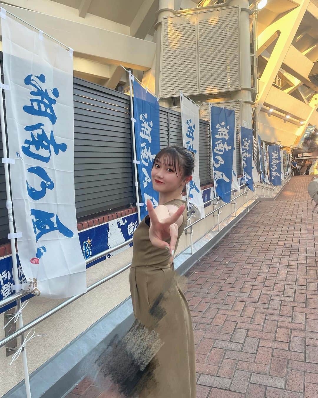 小野田紗栞のインスタグラム：「❤️‍🔥 二十周年記念公演「 #風祭り at 横浜スタジアム」 〜困ったことがあったらな、風に向かって俺らの名前を呼べ！ あんちゃん達がどっからでも飛んできてやるから〜  #湘南乃風 さんのライブを観覧させていただきました！  想い溢れるライブ 素敵な空間の一部になれたこと 嬉しくおもいます！！！！！！ 本当に感動した生きていてよかった  また絶対に行きたい！！！！ その為にも もっともっと頑張ろうとあつい気持ちになりました✌️  本当にありがとうございました  #tsubaki_factory #つばきファクトリー#小野田紗栞#最高#アイドル#idol#follow#followme」
