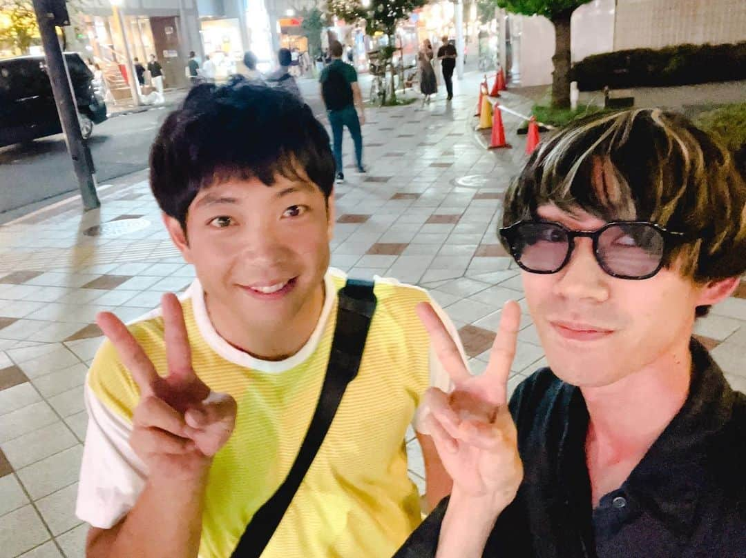 前田裕太さんのインスタグラム写真 - (前田裕太Instagram)「PEOPLE1のItoくんとご飯に行って色々と聞いてもらいました。今日もありがとう。」8月12日 22時59分 - maeda_timon_d