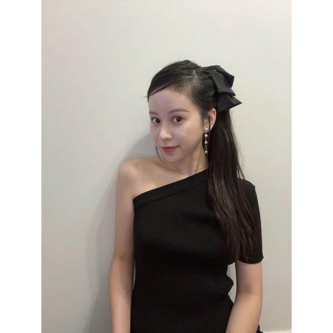 白上心望のインスタグラム：「お盆ジム閉まるのほんとにノット〜‼️ 最近、週6トレーニーしてます（？）こんにちは」