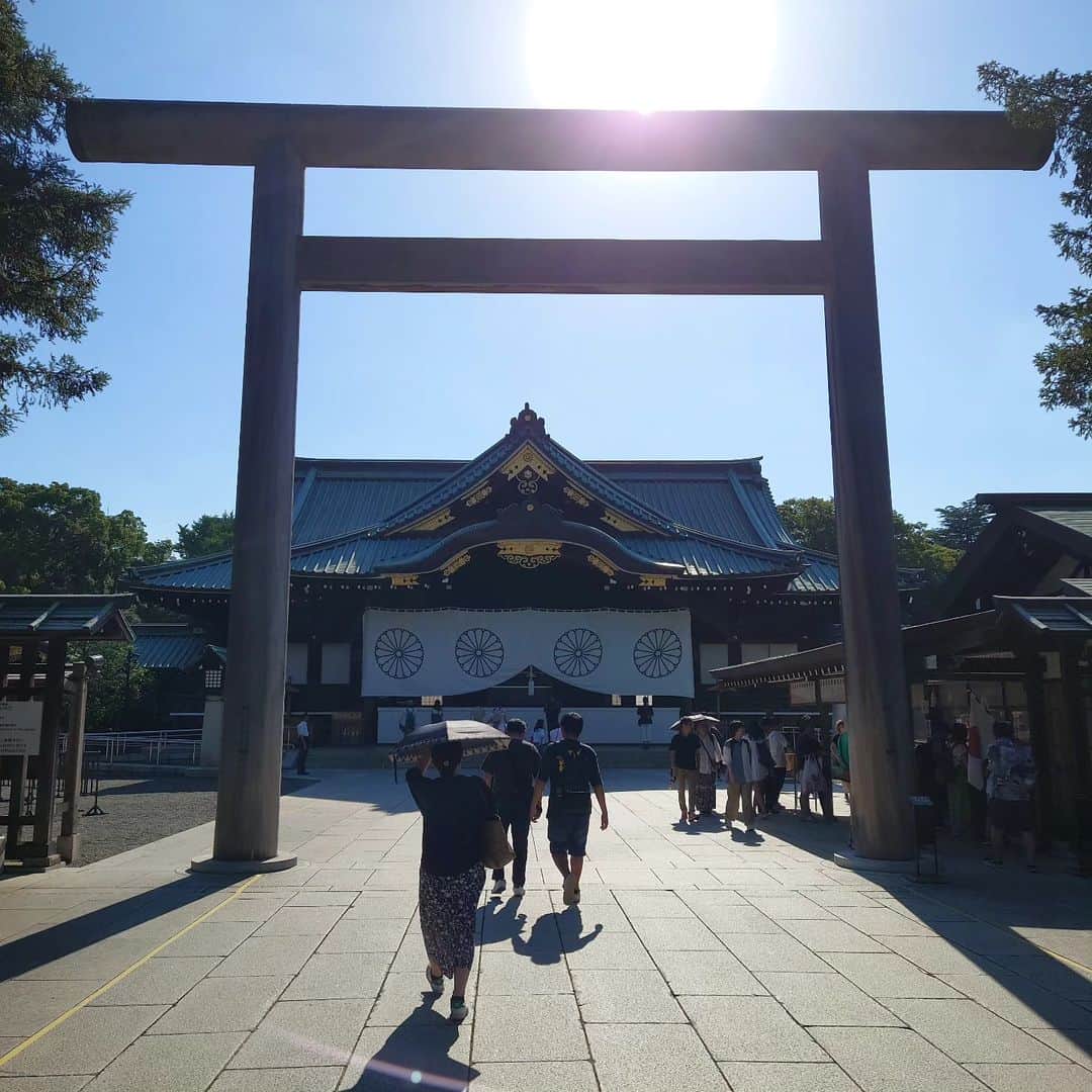 上杉隆さんのインスタグラム写真 - (上杉隆Instagram)「「英霊の　虚空に高し　蝉しぐれ」（隆犀）」8月13日 14時01分 - takashiuesugi