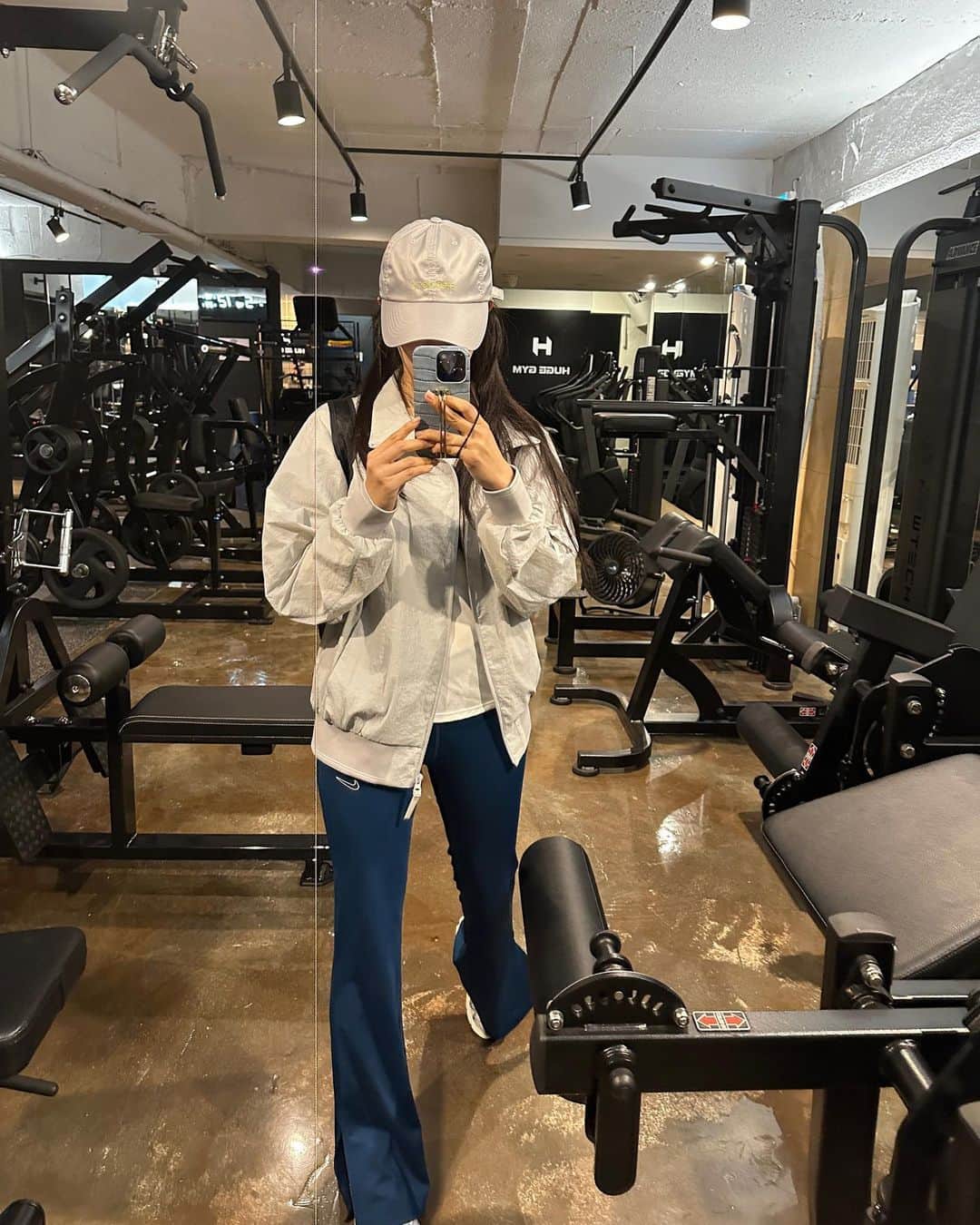 ヒョミン さんのインスタグラム写真 - (ヒョミン Instagram)「먹기위해 운동하라」8月13日 13時57分 - hyominnn
