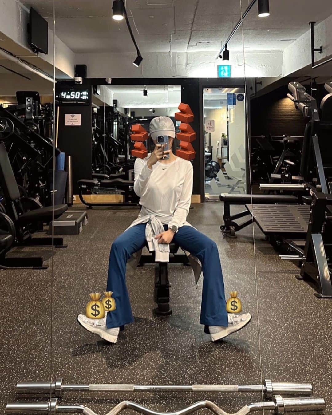 ヒョミン さんのインスタグラム写真 - (ヒョミン Instagram)「먹기위해 운동하라」8月13日 13時57分 - hyominnn