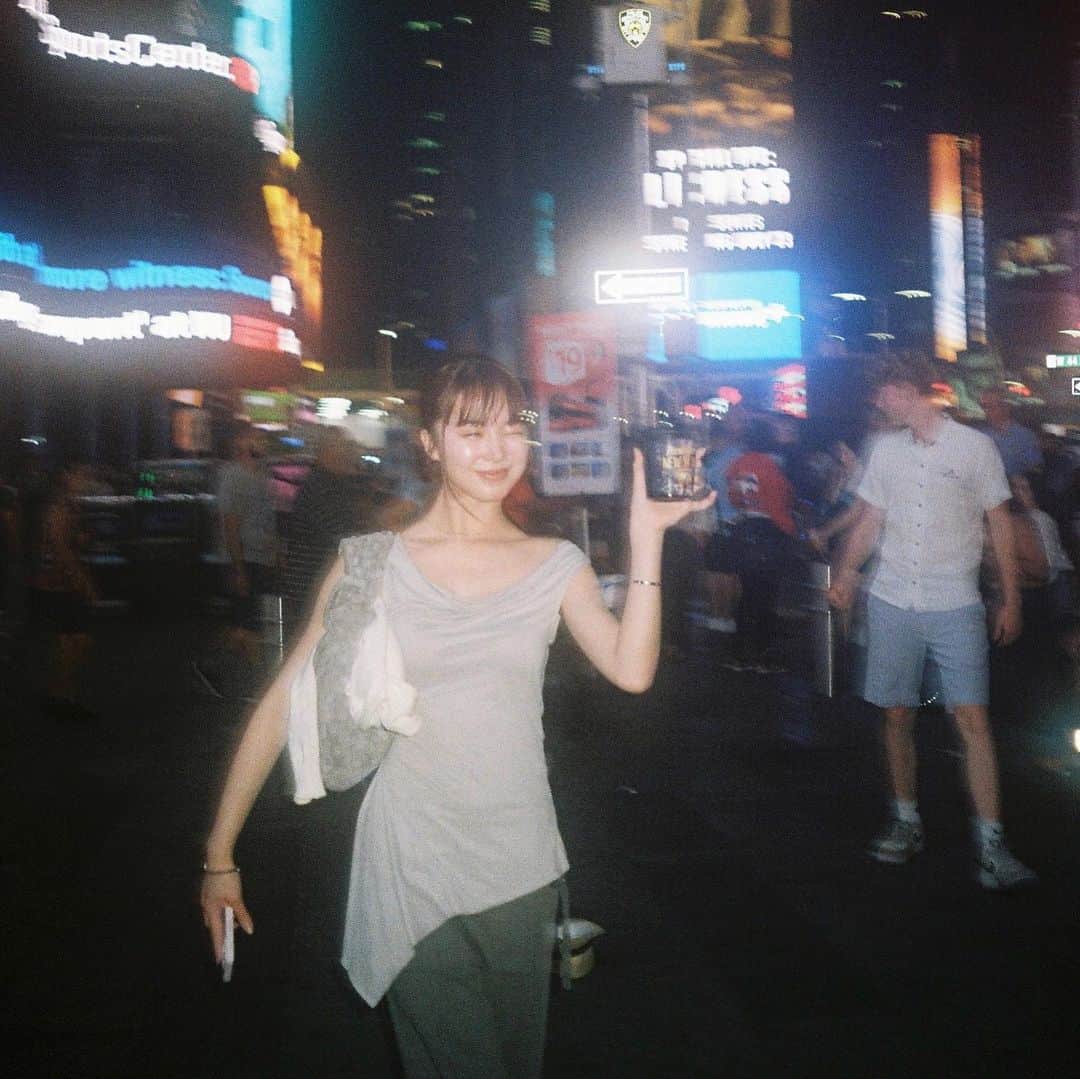 柊有紗のインスタグラム：「「I❤️NYC」by アリFilm」