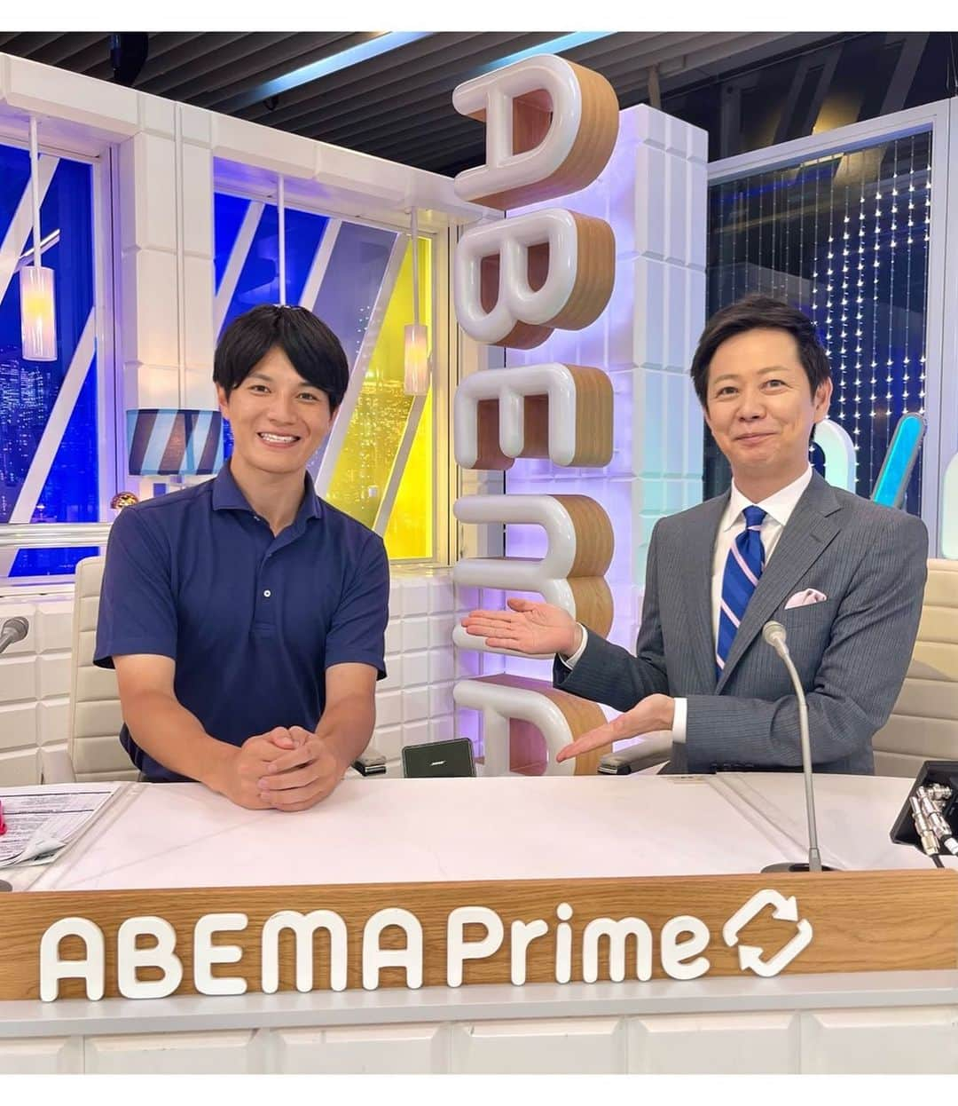 佐々木一真のインスタグラム：「平石さんが夏休みということで、明日、月曜のAbemaPrimeの代役を担当します。  平石さんのような番組進行はできないかもしれませんが…😂 等身大の自分で、2時間じっくりニュースと向き合えたらと思っております。 緊張しますが、ゲストの皆様とご一緒できるのがとてもとても楽しみです😆  Abemaのアプリを入れれば、どこからでも見られます。アーカイブ視聴もできますので、見ていただけたら、嬉しいです。 コメントもお待ちしてます😆  #Abema #アベプラ #益若つばさ さん #あおちゃんぺさん #パックン さん #陳暁夏代 さん #田中萌 アナ #平石直之 アナ #佐々木一真」