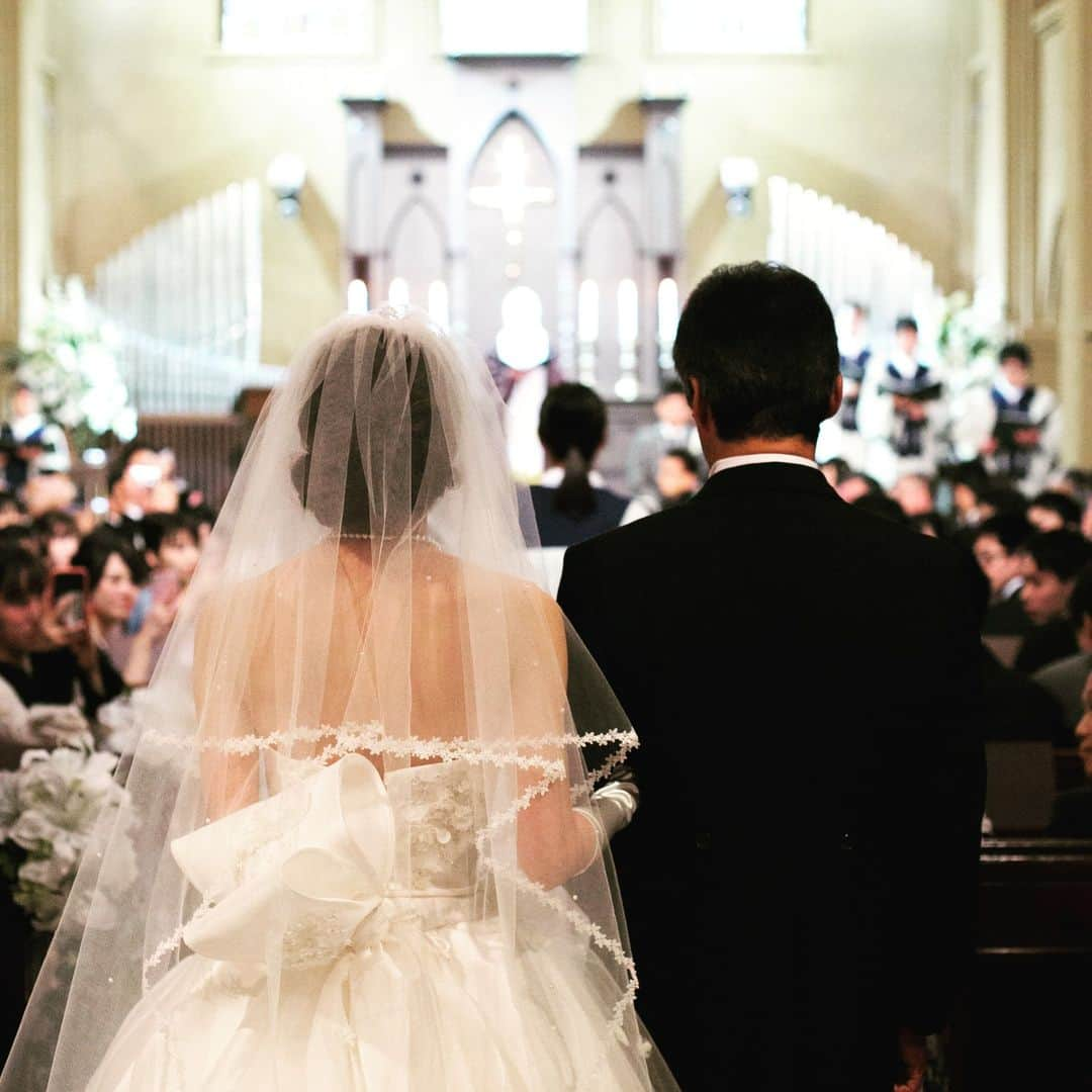 結婚式場　仙台 パレスへいあんのインスタグラム：「. . . 今よりもっと  家族になれる ‐Become Best Family Ever‐ . . .#パレスへいあん#palaceheian #東北#仙台#仙台結婚式#杜の都 #仙台結婚式場#結婚式#大聖堂 #チャペル#ウェディングドレス #プレ花嫁 #プレ花嫁#花嫁さんとも繋がりたい #日本中の花嫁さんと繋がりたい #仙台ウェディング#仙台ウェディング #sendai #結婚式準備#少人数結婚式 #ブライズメイド#披露宴」