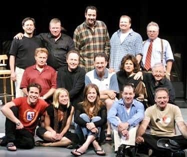 ショーン・マグワイアのインスタグラム：「Yesterday was the anniversary of the incomparable Robin Williams passing. Feel privileged to of shared a stage with him. Also Not a bad cast. Christina Applegate Billy Crystal ,William Shatner, Tom hanks, Rita Wilson, French Stewert, Lainie Kazan, Drew Carey, Brad Garret, and the amazing Martin Sheen.  #SimplyShakespear @the_players_conservatory」