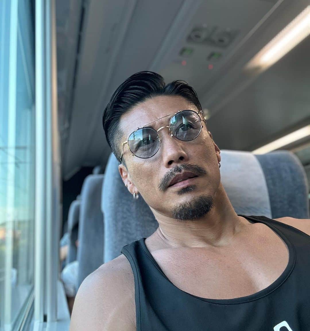 金子賢のインスタグラム：「たまの電車は🚃好きです」
