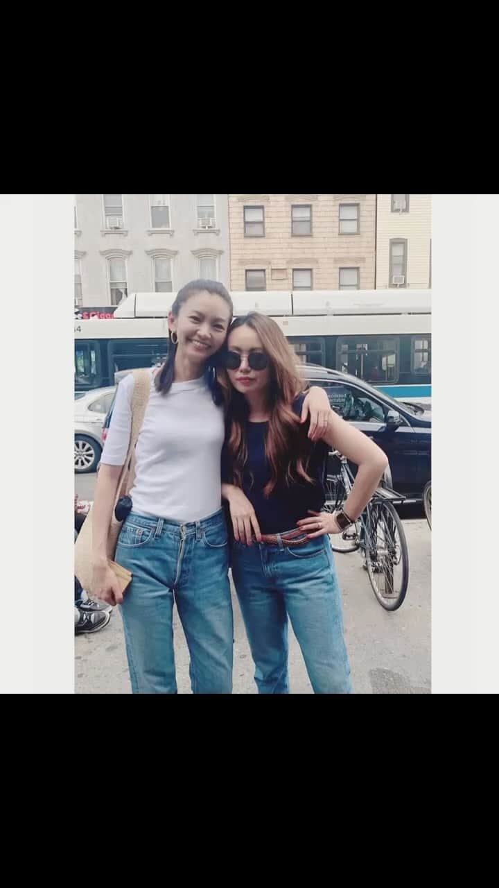 ナオのインスタグラム：「5年前のニューヨーク旅行✈️ 甥っ子も息子もまだ小さい  懐かしい〜  また行きたいなぁ」