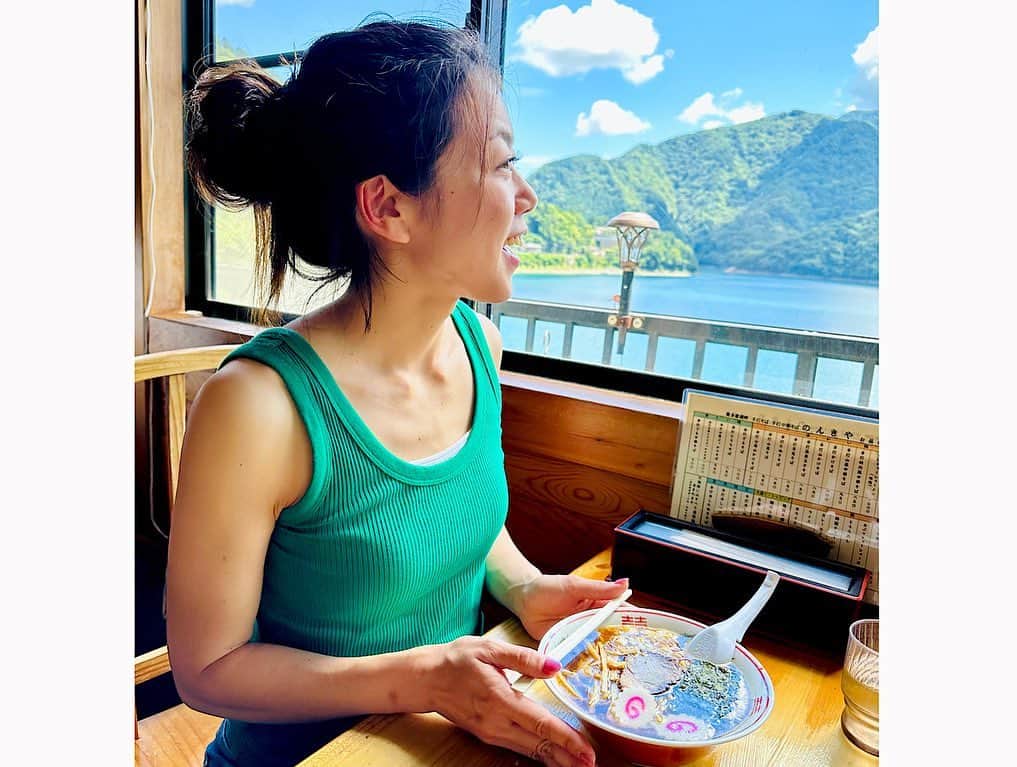 木村亜美さんのインスタグラム写真 - (木村亜美Instagram)「小さい頃から大好きな「奥多摩のんきや」までお父さんとドライブしてきました。やっぱここのラーメン好き😊」8月13日 13時36分 - ami_kimura0327