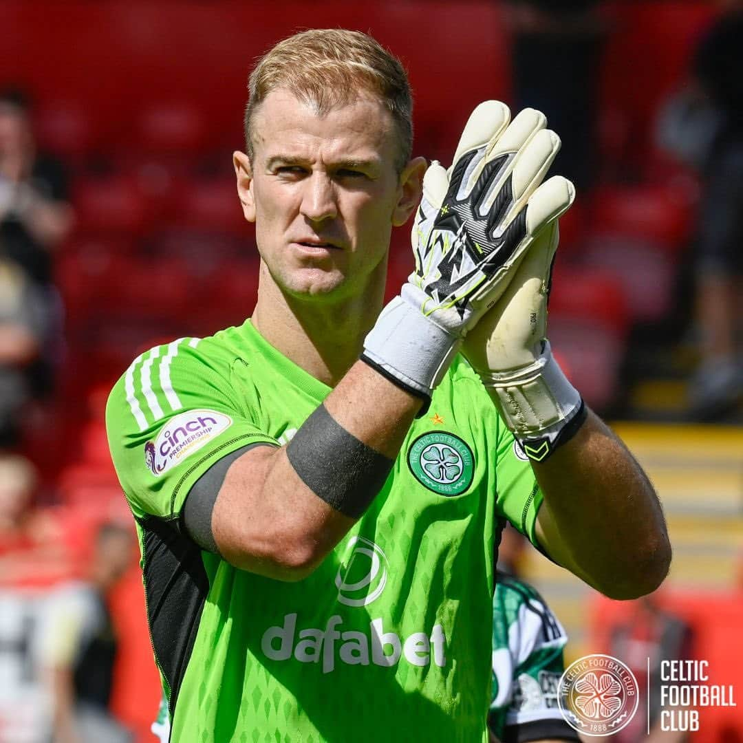 ジョー・ハートさんのインスタグラム写真 - (ジョー・ハートInstagram)「Rumble on the road 💪 good win , get home safe we appreciate you @celticfc 🍀」8月13日 23時30分 - joehartofficial