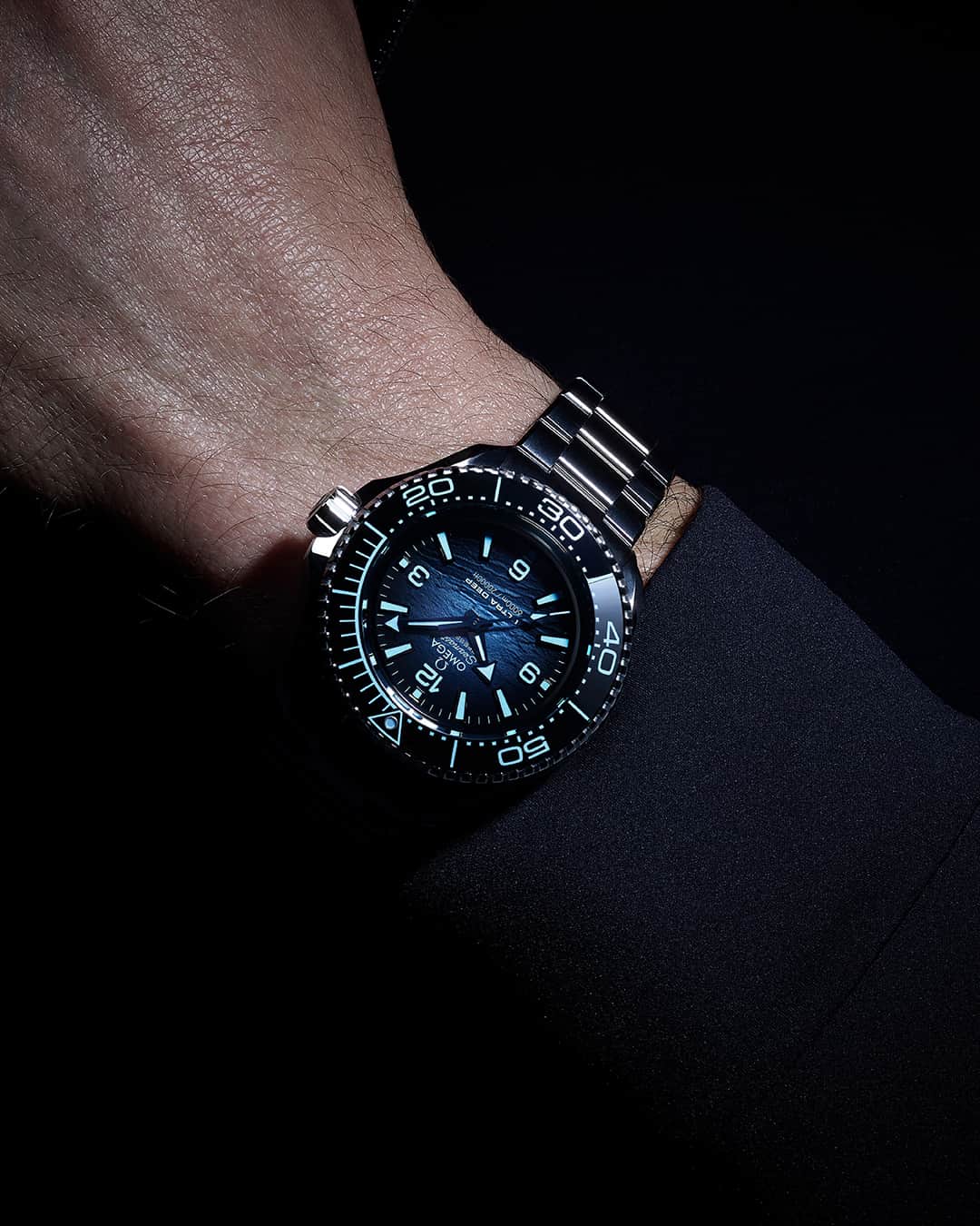 のインスタグラム：「#Seamaster  Precision at every level.   6000 metres. The 45.5 mm Planet Ocean Ultra Deep in O-MEGASTEEL with a unique dial that pays homage to the world’s deepest dive.  #OMEGA」