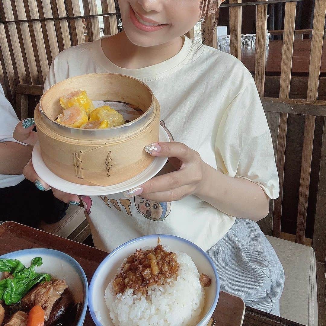 つばさ舞さんのインスタグラム写真 - (つばさ舞Instagram)「. いっぱい食べる、 つばさ舞は好きですか？❤️ . . . 魯肉飯🥰‼️ . . . . . . . #台湾 #つばさ舞 #エイトマンプロダクション」8月14日 0時02分 - tubasa___mai