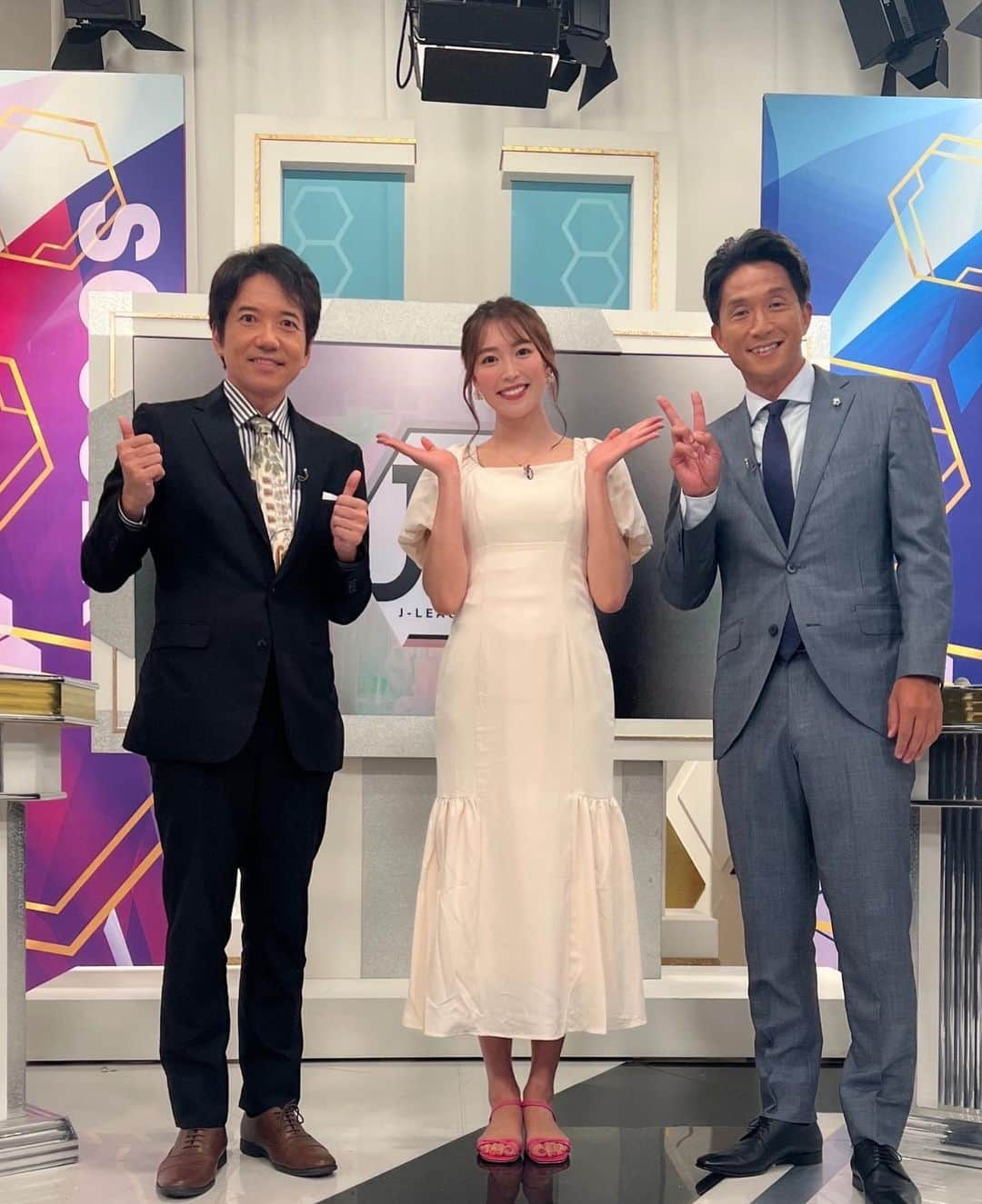 福西崇史さんのインスタグラム写真 - (福西崇史Instagram)「. 久しぶりのJリーグタイム📺 ご視聴ありがとうございました✌️ . J1首位争いや残留争いも面白くなってきてる⚽️ . #jリーグ #jリーグタイム #nhk #サッカー番組 #鳥海貴樹アナ #高階亜理沙 #福西崇史 #soccer」8月14日 0時06分 - takashi_fukunishi