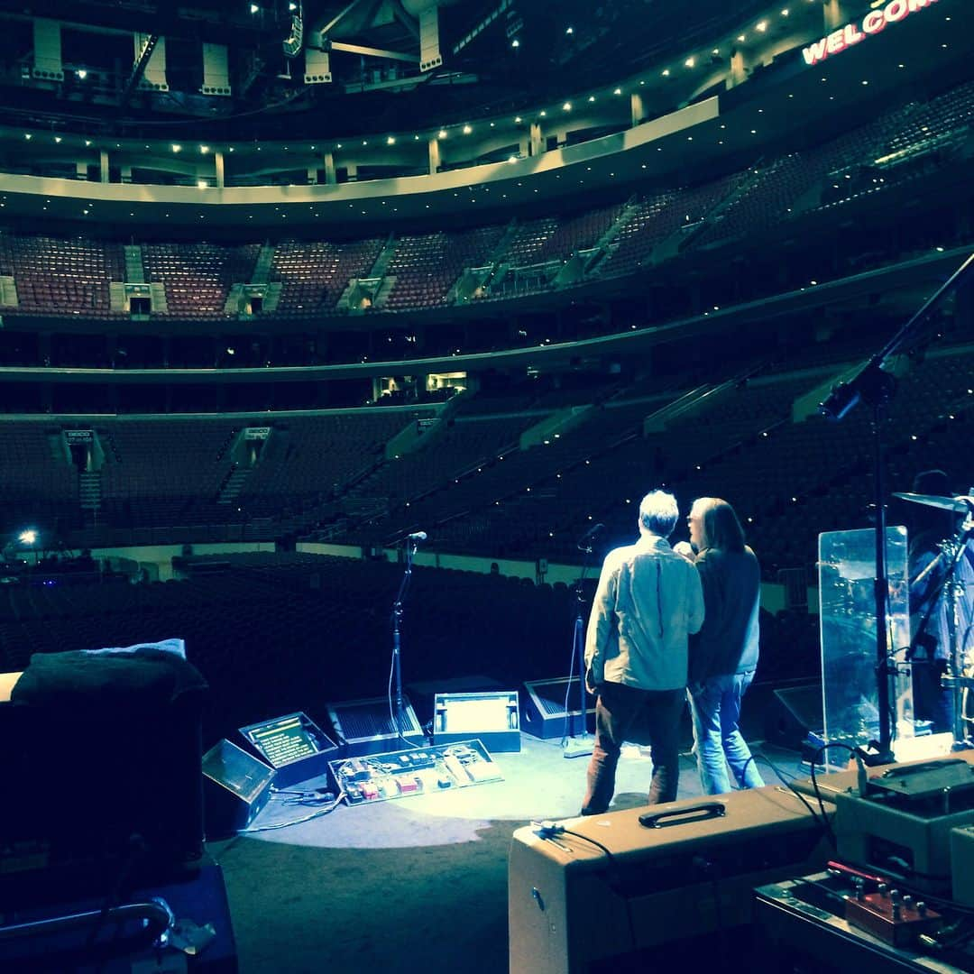 スティーヴ・ウィンウッドさんのインスタグラム写真 - (スティーヴ・ウィンウッドInstagram)「August, 2014: Steve joins Tom Petty and the Heartbreakers on the 28-city Hypnotic Eye tour.」8月14日 0時14分 - stevewinwood