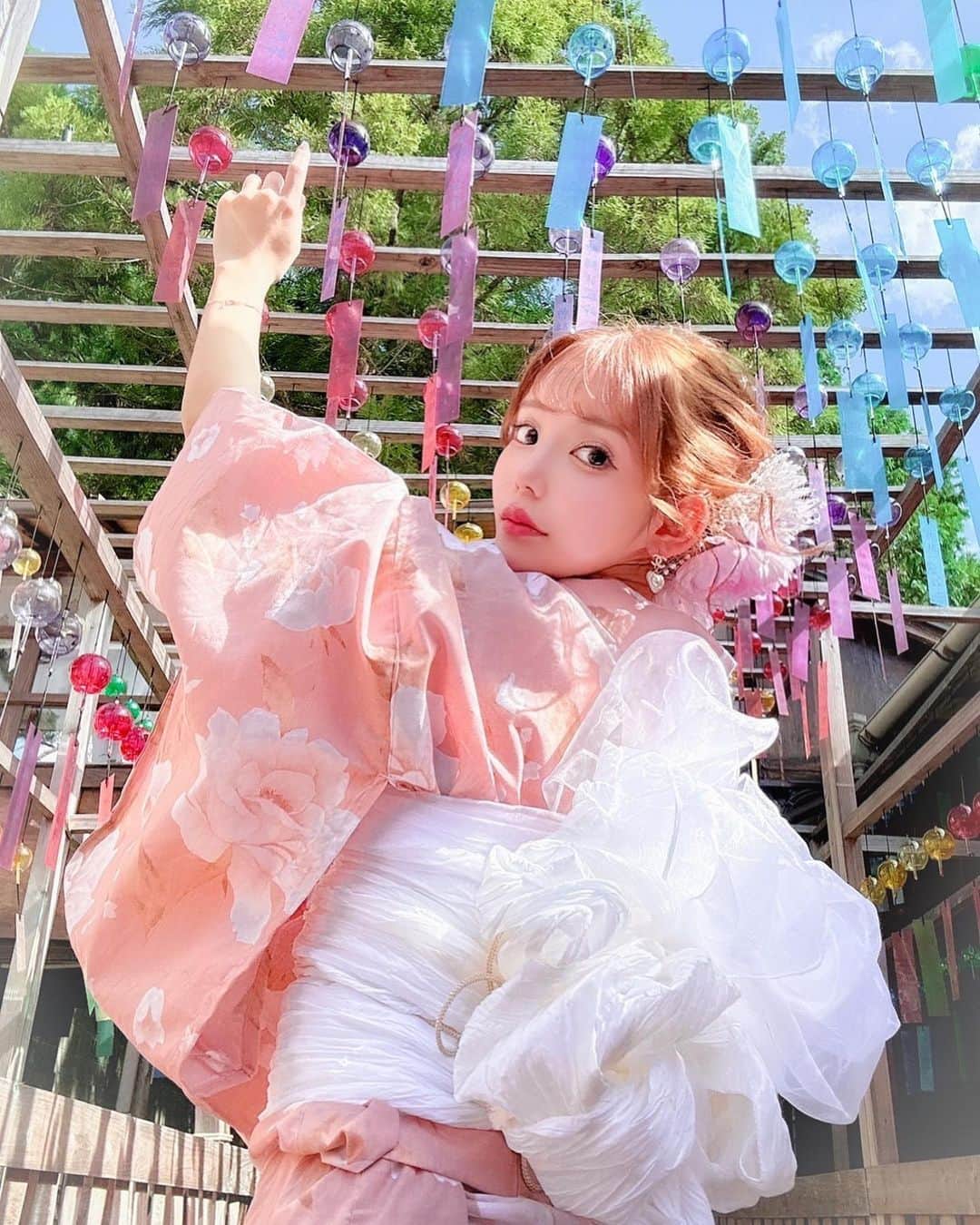 桜木せりなのインスタグラム：「夏だね〜🎐 お盆も出勤してます♡⃛  @shiba_0401   #撮影 #浴衣 #浴衣撮影 #浴衣ヘアアレンジ #別小江神社 #名古屋 #錦 #錦3 #salondegold  #サロンドゴールド  #キャバクラ #いいね #instalike #맞팔　#좋아요」