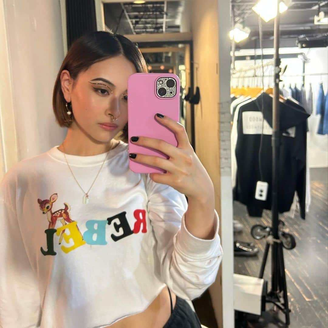 高橋ららのインスタグラム：「REBEL🦌」