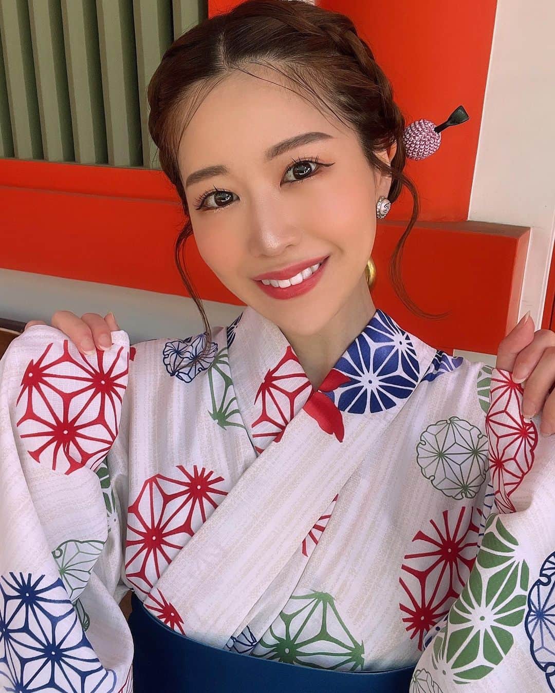 大山愛未のインスタグラム：「気づけば8月☀️お盆はじまり たーまやー」