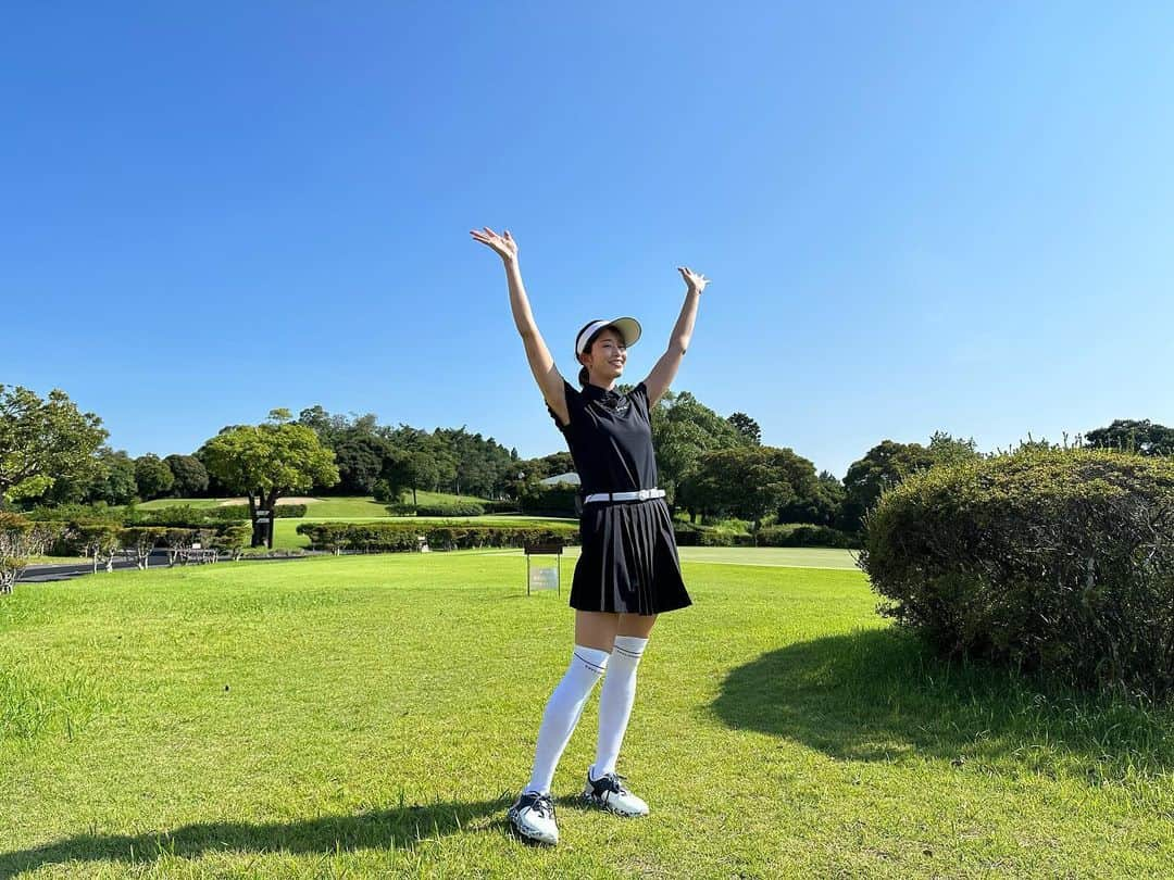 稲村亜美さんのインスタグラム写真 - (稲村亜美Instagram)「ゴルフネットワーク 銀座ゴルフ倶楽部2 presented by テーラーメイド  に出演させてもらってます🫡💓 ヒロミさん、鷲見玲奈さん、三浦翔平さんとゴルフを楽しんできました🤝 是非観てください〜！ 楽しかったーー！！  ずっとゴルフしたいね！って話をしていた鷲見さんとご一緒できてよかったです！！  #ゴルフネットワーク #銀座ゴルフ倶楽部2」8月13日 17時07分 - inamura_ami