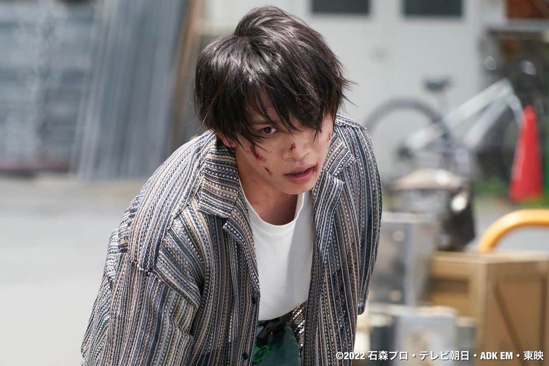 佐藤瑠雅さんのインスタグラム写真 - (佐藤瑠雅Instagram)「kamen rider Geats EP47  本物の仮面ライダーに。」8月13日 18時00分 - official_sato_ryuga