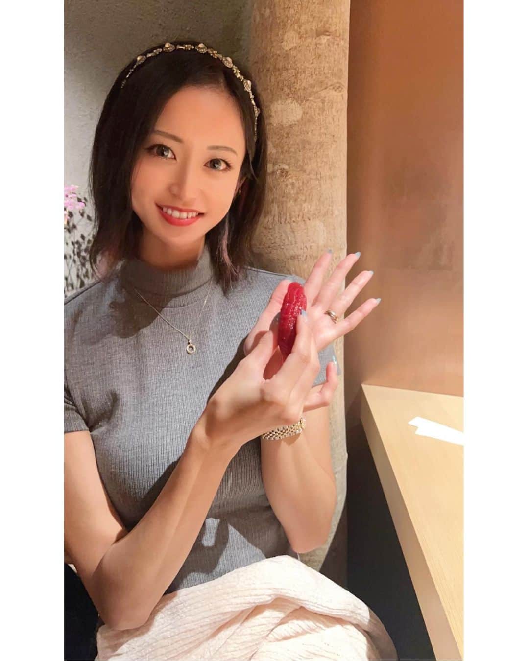 だふちゃん 。のインスタグラム：「🐟 👩🏻‍🍳 🍖  みんなは魚派？肉派？」