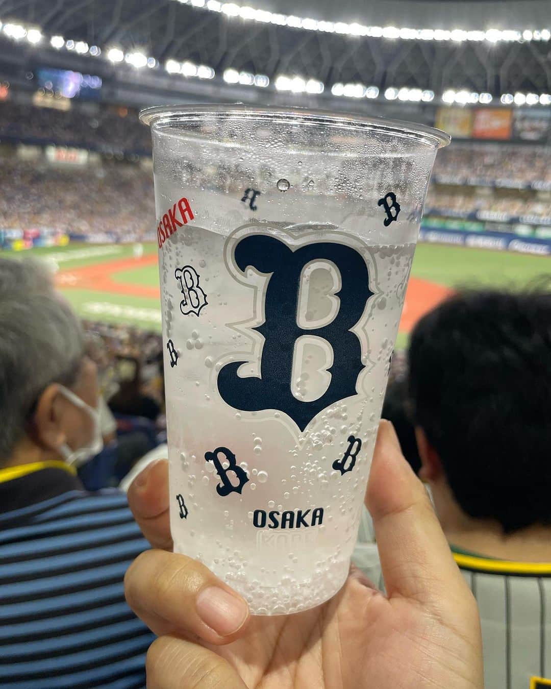 満田伸明のインスタグラム：「10連勝に向けて 26年振りの大阪ドーム  #京セラドーム」
