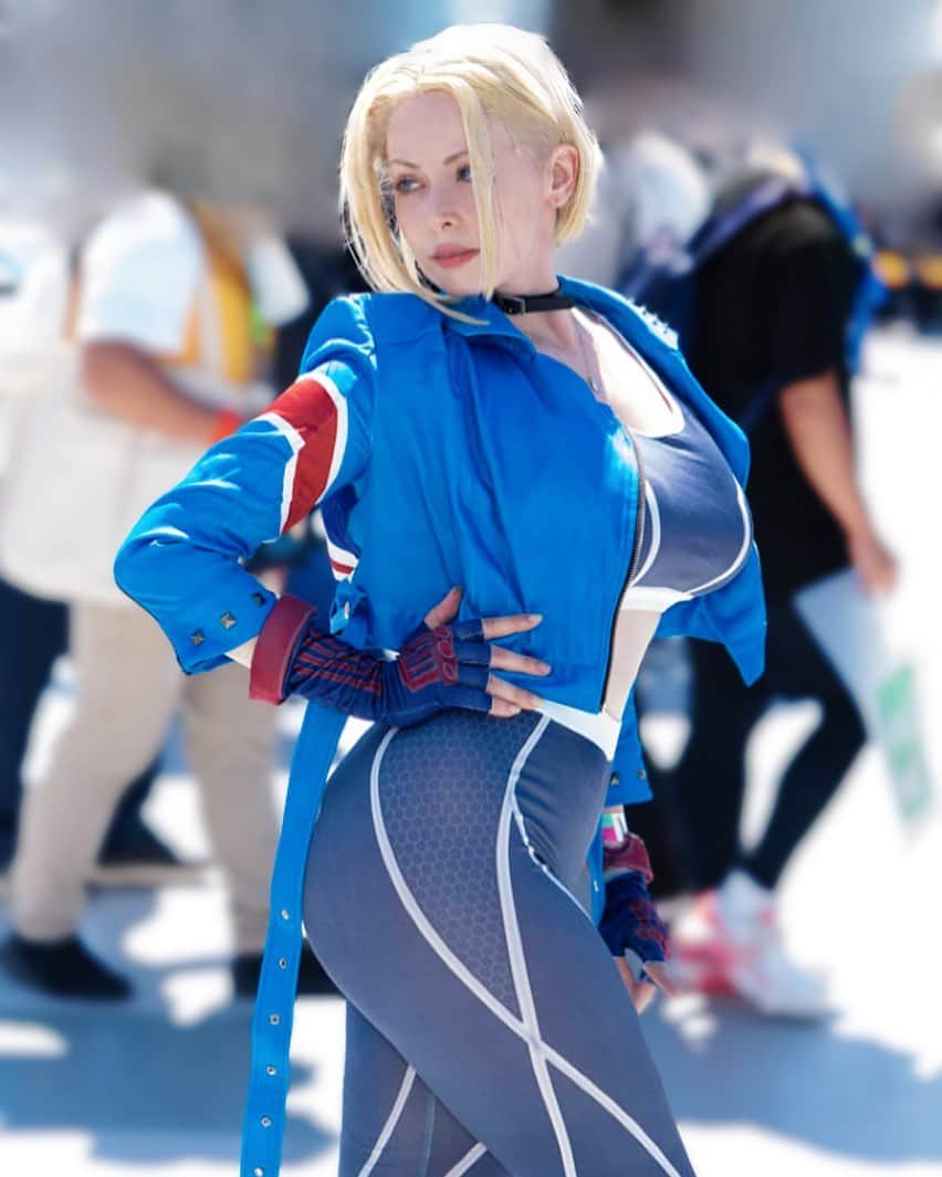 ユリコ・タイガーさんのインスタグラム写真 - (ユリコ・タイガーInstagram)「Cammy White - Street Fighter 6  #C102 #comiket #コスプレ」8月13日 18時47分 - yurikotiger