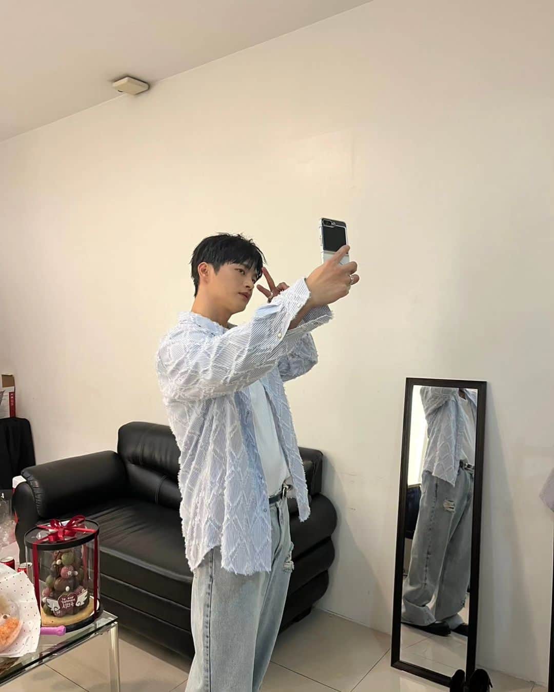 ソ・イングクさんのインスタグラム写真 - (ソ・イングクInstagram)「MANILA」8月13日 19時10分 - seo_cccc