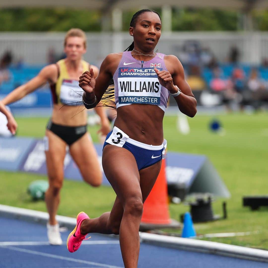 ビアンカ・ウィリアムズのインスタグラム：「"I definitely want to be the best person for Zuri to look up to and to be a good role model for other young girls."   An exclusive interview with @biancaawills, in our August magazine, ahead of @wabudapest23 🇬🇧  @biancaawills opens up about a number of topics, including:   ♥️ Being a mum to Zuri and the perspective of being a parent  ⚡️ Working with @linford_christie  🧠 Mindset, mental health and motivation  🖊️ @katymaybarden 📸 @gettyimages  Buy/download our World Championships special edition via the @athletics.weekly Insta Story/Bio 💻」
