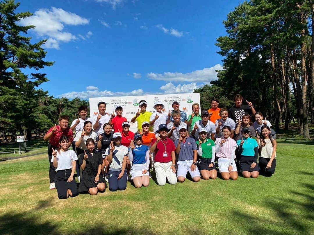 稲森佑貴のインスタグラム：「. サトウ食品 インビテーショナル チャリティGOLFペアマッチ 2023⛳️  2年ぶりの出場でした！  今回ペアを組ませて頂いたのは村田理沙プロです🏌️‍♀️ 実は試合が始まる2日前に初めてお会いしたのですが、もう初めましてじゃないぐらいのレベルでとても楽しくラウンドさせてもらいました(笑) この試合ならではの楽しさがあります⛳️  改めて村田理沙プロ、ありがとうございました😊  来年も出場できたらまたペアよろしくお願いします！(笑) リベンジしよう🔥  #サトウ食品 #サトウ食品インビテーショナルチャリティゴルフペアマッチ2023 #ゴルフ #男子ゴルフ #女子ゴルフ」