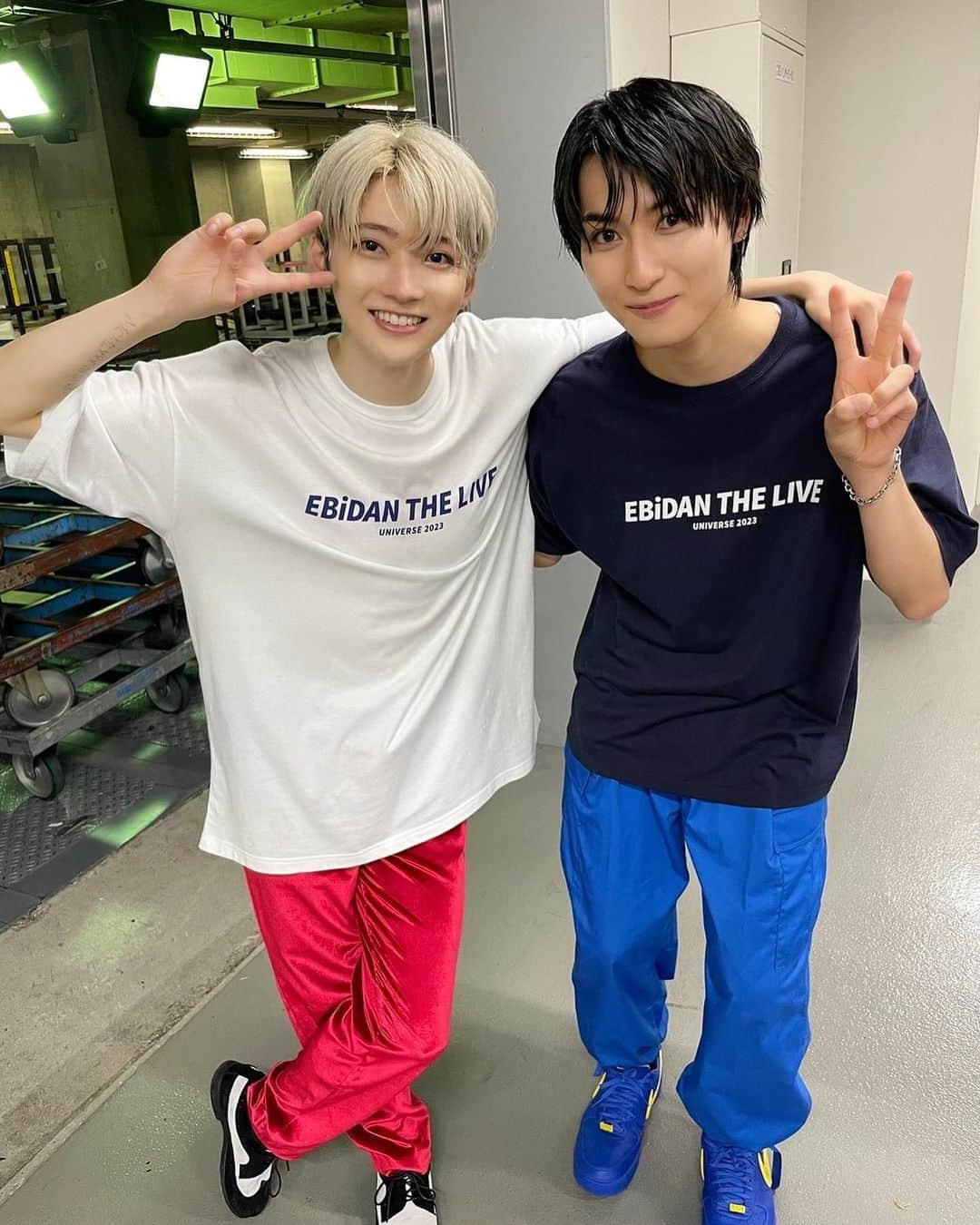 飯島颯さんのインスタグラム写真 - (飯島颯Instagram)「EBiDAN THE LIVE UNIVERSE 2023 2日間ありがとうございました💫  2013年に研究生として出演させて頂いてから10年、たくさんの出会いや別れを経験しながらEBiDANというファミリーがどんどん大きくなりました  先輩方はもちろん、たくさん増えた後輩たち全てのグループにリスペクトを、ファンの皆さまへは感謝の気持ちを持って参加させて頂きました  #superdragon #飯島颯」8月13日 20時39分 - hayate_kumakun_official