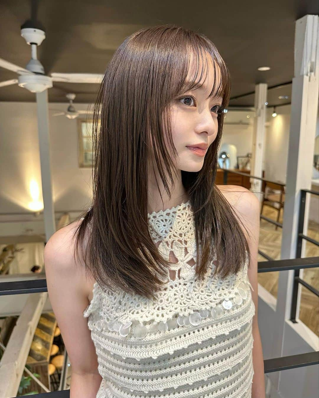 丸林広奈さんのインスタグラム写真 - (丸林広奈Instagram)「CIECAでレイヤーいれてちょっと雰囲気変えてもらいました✨ 素髪復元トリートメントしっかりしてもらって、かずさんオリジナルの新色カラーでかなり良い感じ💖　 @cieca.noguchi」8月13日 21時06分 - hironamarubayashi