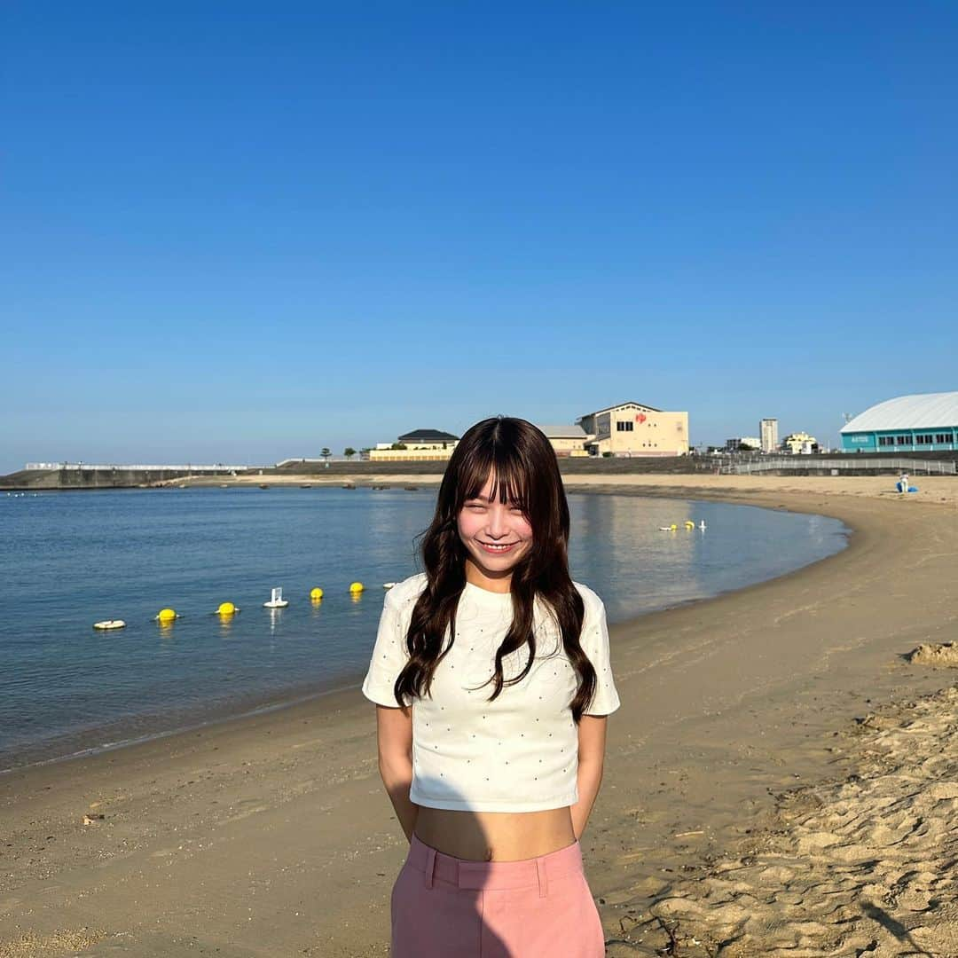 咲奈のインスタグラム：「暑くて顔まっかっか🥵💦  今月中に夏らしいことしに行きたいな〜！ みんなお盆は何して過ごしてるんだろう？🤔💭」