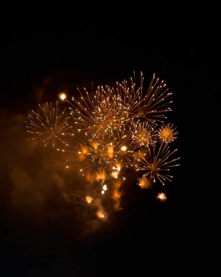 加治ひとみのインスタグラム：「みんなにも夏シェア🎇」