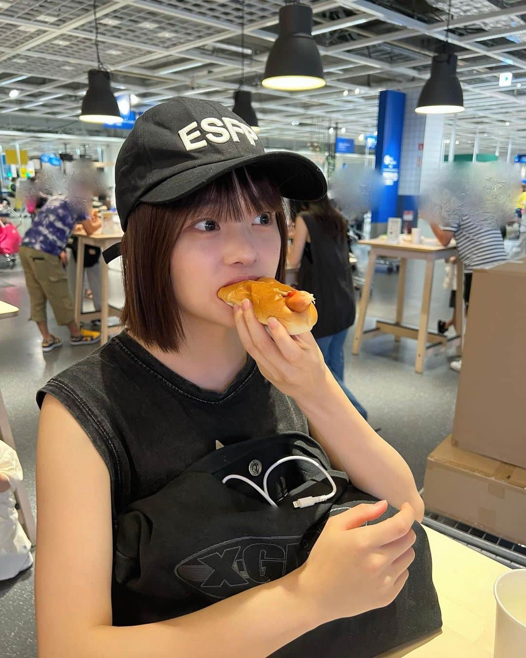 のインスタグラム：「ホットドッグ美味しかったあ😌」