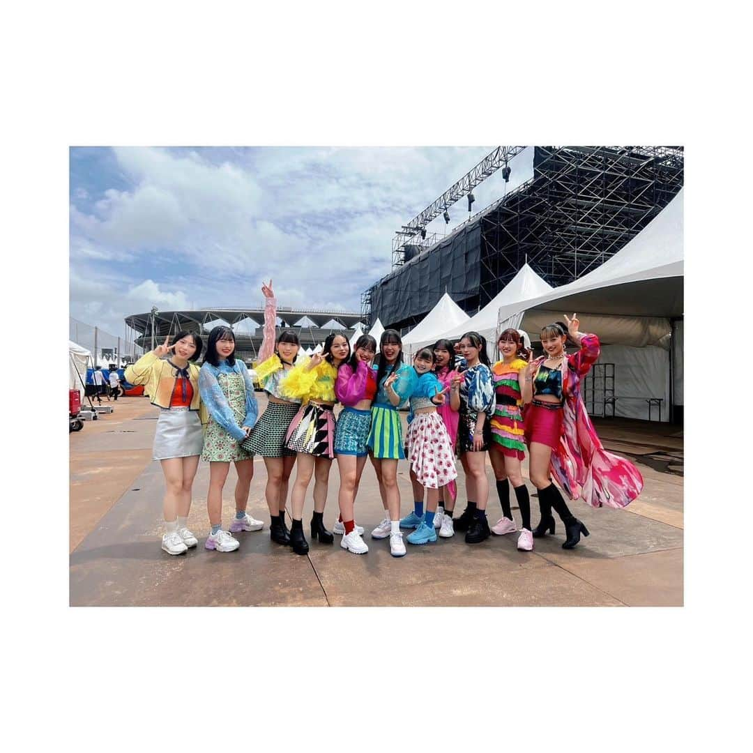 佐々木莉佳子さんのインスタグラム写真 - (佐々木莉佳子Instagram)「⭐︎  ROCK IN JAPAN  FESTIVAL 2023  GRASS STAGEトップバッター ありがとうございました🫶🏻🔥  最高の夏を感じて 幸せすぎて溶けてしまいました🫠🤍  たのしかった〜！！！  #RIJF2023」8月13日 22時33分 - rikako_sasaki.official