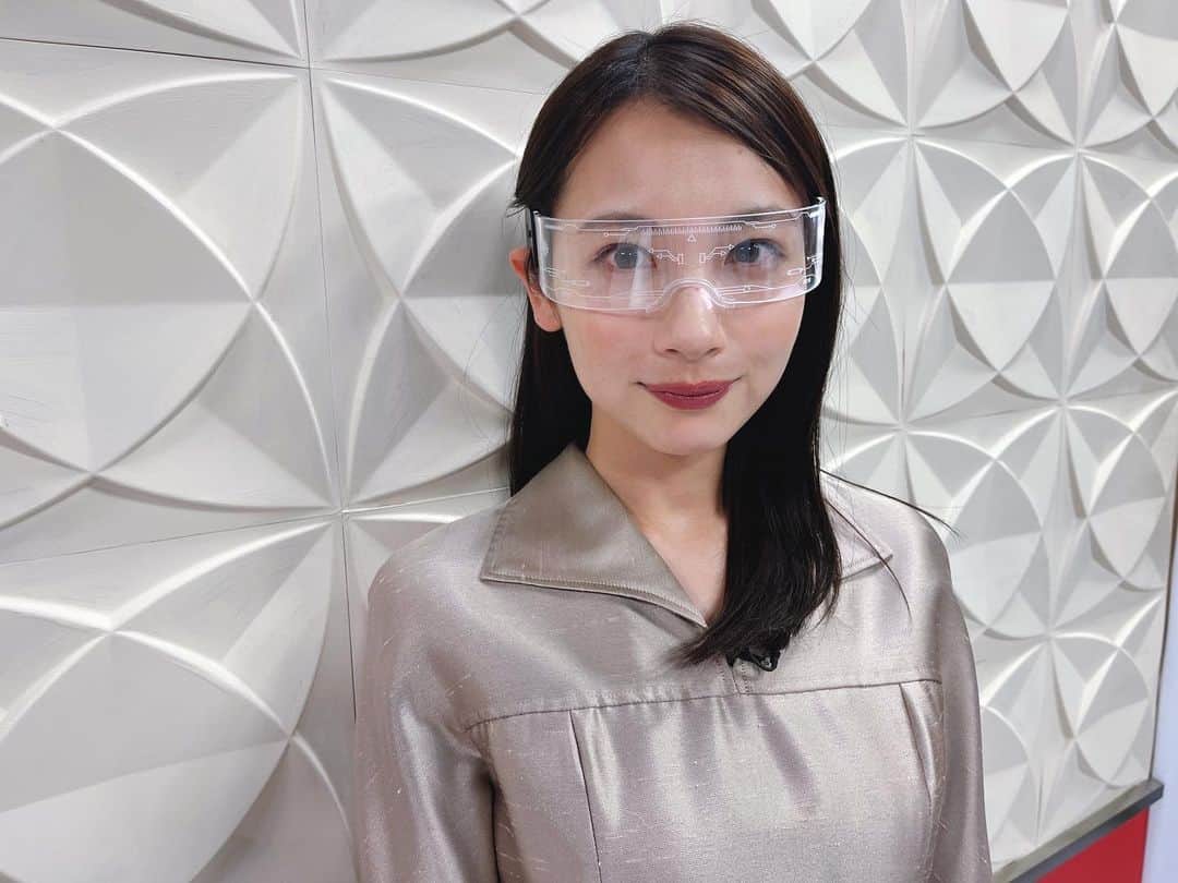 青木美奈実のインスタグラム：「『NEWS CH.4』で 月1回放送している特集『CH.X』  "愛媛の未来を報道する"このシリーズ、 先月のテーマは「えひめ移動革命」でした！  尊敬する先輩が制作した特集内で 未来のアナウンサーとして 未来のニュースをお伝えしています🎤  番組のYouTubeチャンネルで ぜひご覧ください✨  #南海放送 #アナウンサー #未来の交通」