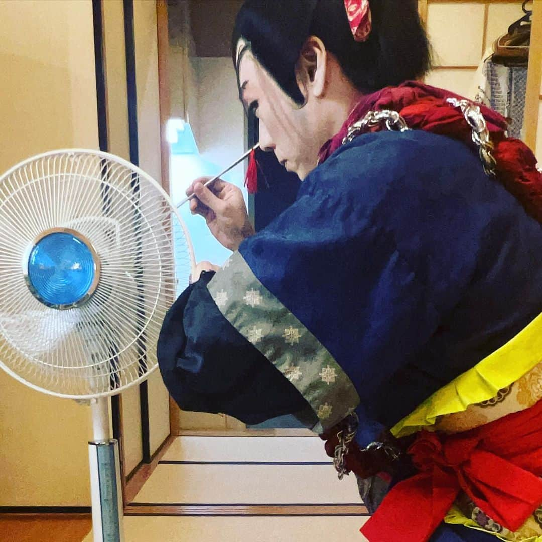 嘉島典俊さんのインスタグラム写真 - (嘉島典俊Instagram)「明日は休演日 メンテナンスします 15日から宜しくお願い致します。 今日の日も感謝　byKAS50 #歌舞伎座#新水滸伝#時遷」8月13日 23時02分 - kashima.noritoshi