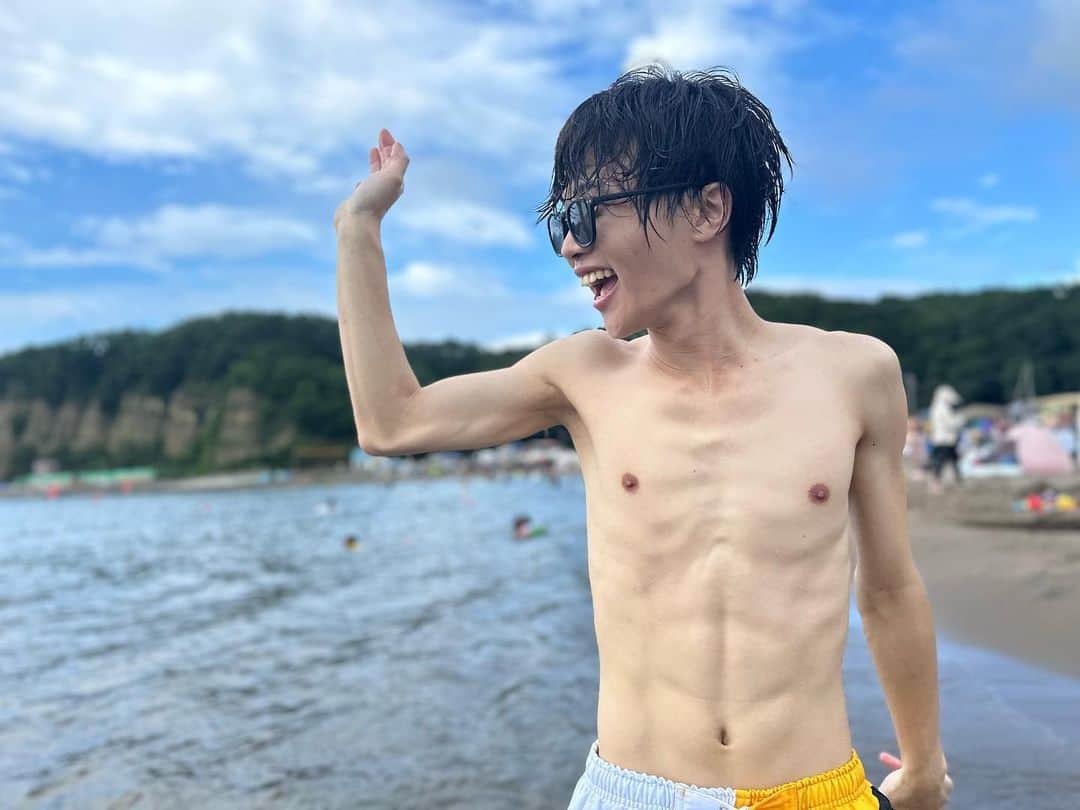 柳田周作さんのインスタグラム写真 - (柳田周作Instagram)「夏よ永遠に」8月14日 1時19分 - uentudaikon