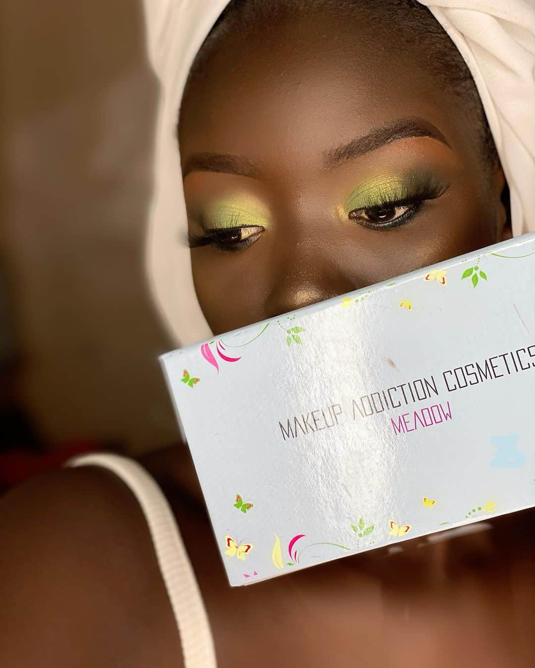 Makeup Addiction Cosmeticsさんのインスタグラム写真 - (Makeup Addiction CosmeticsInstagram)「Pour avoir cette magnifique palette très pigmenté qui est en ce moment en promo,contacter ce Numero et n’oubliez pas de mentionner mon code promo (DIARRASMILE10) pour avoir une reduction de - 10% Tel:772048041 Adresse :ngor almadies route de l’aéroport #makeup #makeupartist #maquiagem」8月14日 1時25分 - makeupaddictioncosmetics