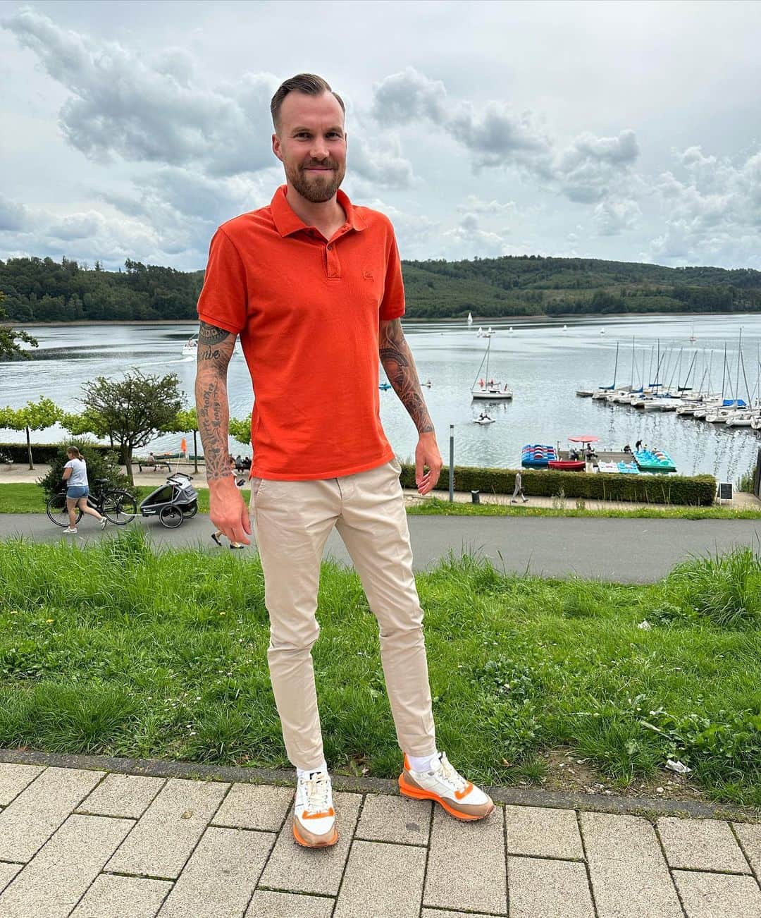 ケヴィン・グロスクロイツのインスタグラム：「Es war ein schönes und erfolgreiches Wochenende 💪🏻💯 Kommt gut in die neue Woche und bleibt gesund 🤝 #seiimmerduselbst #fische #isso」