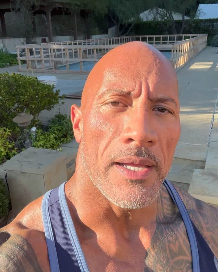 ドウェイン・ジョンソンのインスタグラム：「Heartbroken but our faith and mana is strong.   First responders, health care teams, hotels, locals businesses, boots on the ground organizations and all our local heroes, stay strong - we love you and appreciate you.   All our local families, our ohana, our aiga, stay strong thru this devastating time. Resilience resolve is our DNA.  Our ancestors are in our blood. This is who we are. This is what we do.  I love you.   Stay strong.   More to come.   @hawaiicommunityfoundation」