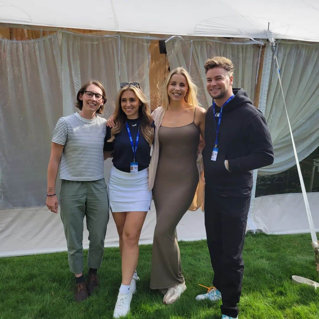 カースティ・ギルモアのインスタグラム：「Watched Happy Gilmore last weekend to prepare for today 😌  Mad fun day at the @aigwomensopen to speak about all things social media with @chessieking @chrishughesofficial and @livcooke_golf 💃🏻  Thanks for having me 😊✨️  Back to training for final World Champs prep ☝🏼」