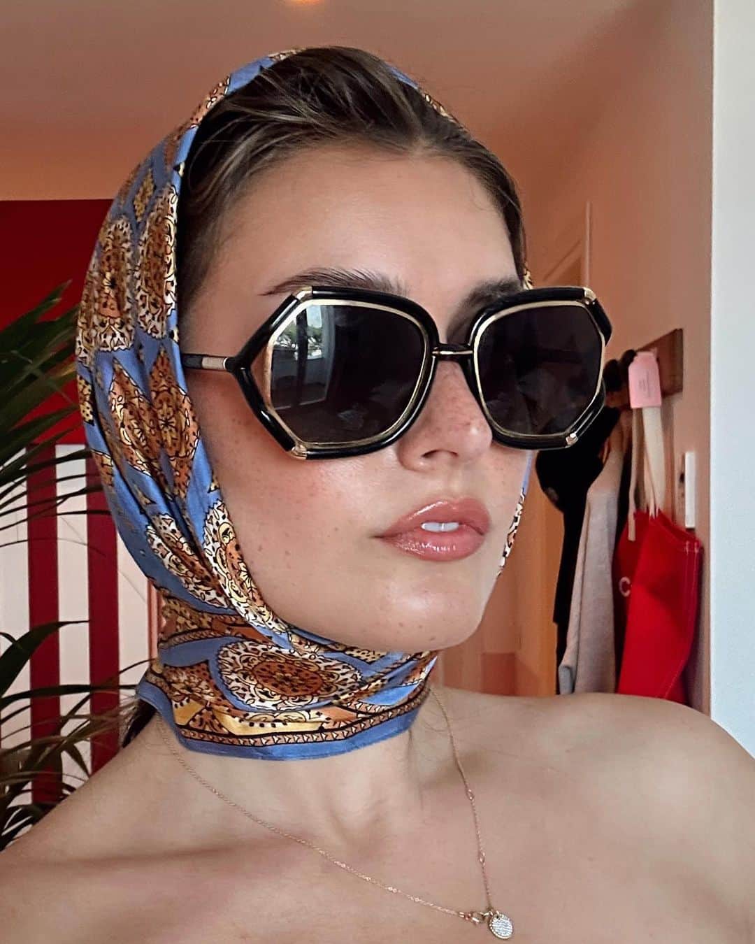 ジェシカ・ジェーン・クレメントのインスタグラム：「Babcia does Italy 🍝」