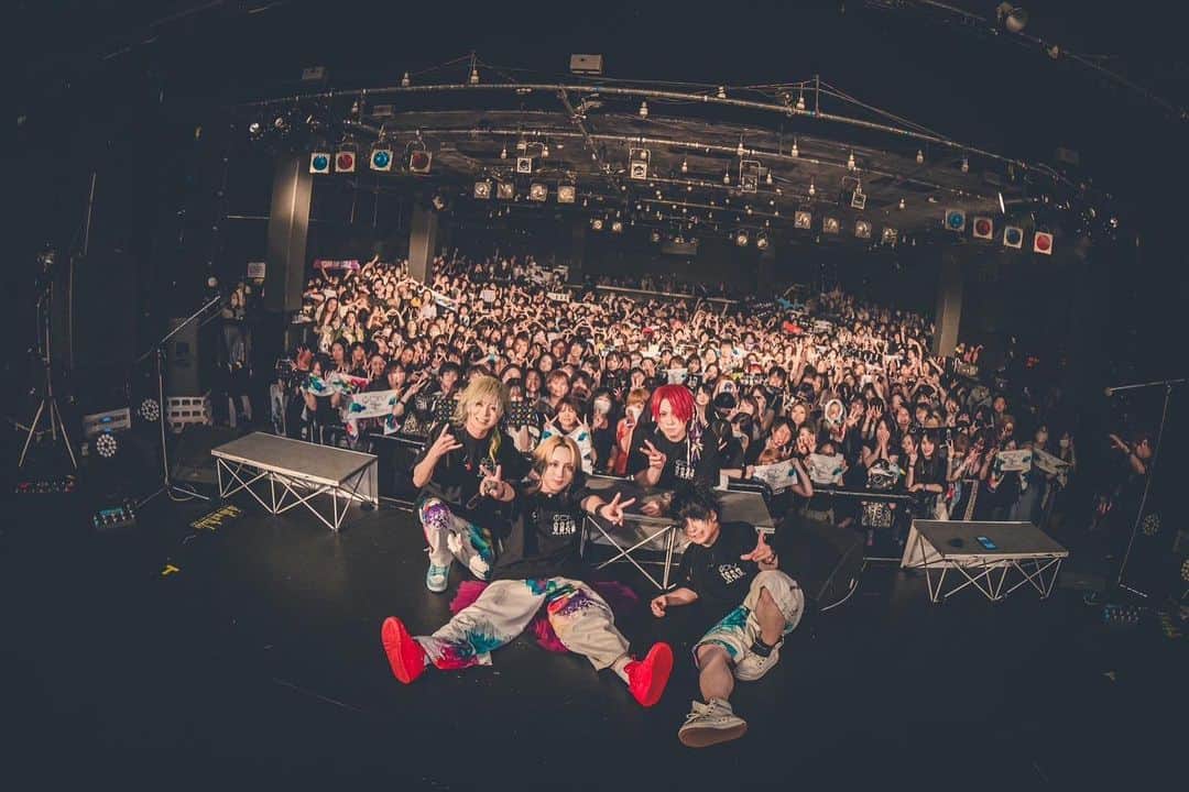 将吾のインスタグラム：「🤘」