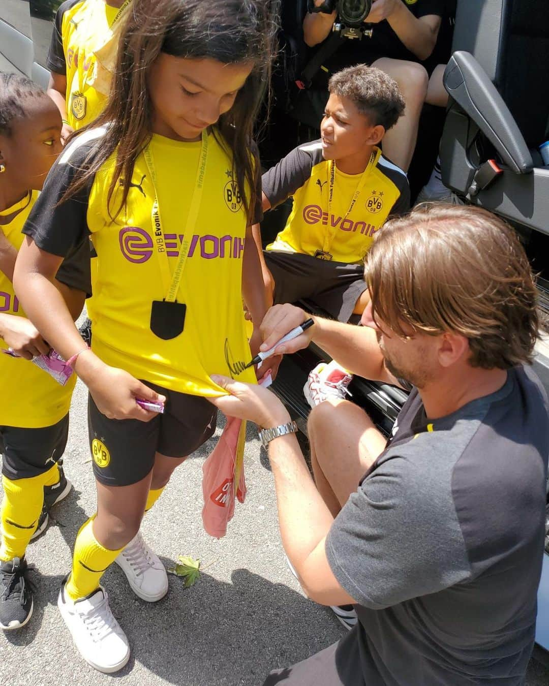 ローマン・ヴァイデンフェラーさんのインスタグラム写真 - (ローマン・ヴァイデンフェラーInstagram)「Chicago, USA-Tour 2023  #bvb #blackandyellow #ustour #preseason #borussiadortmund #chicago @bvb09 @blackyellow」8月14日 7時03分 - romanweidenfeller