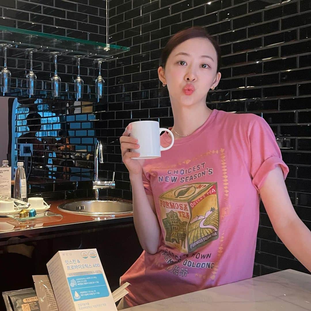 ダソム さんのインスタグラム写真 (ダソム Instagram)「광고 뜨거운 여름 필수품!! 보습은 물론 맛, 건강 같이 챙기기