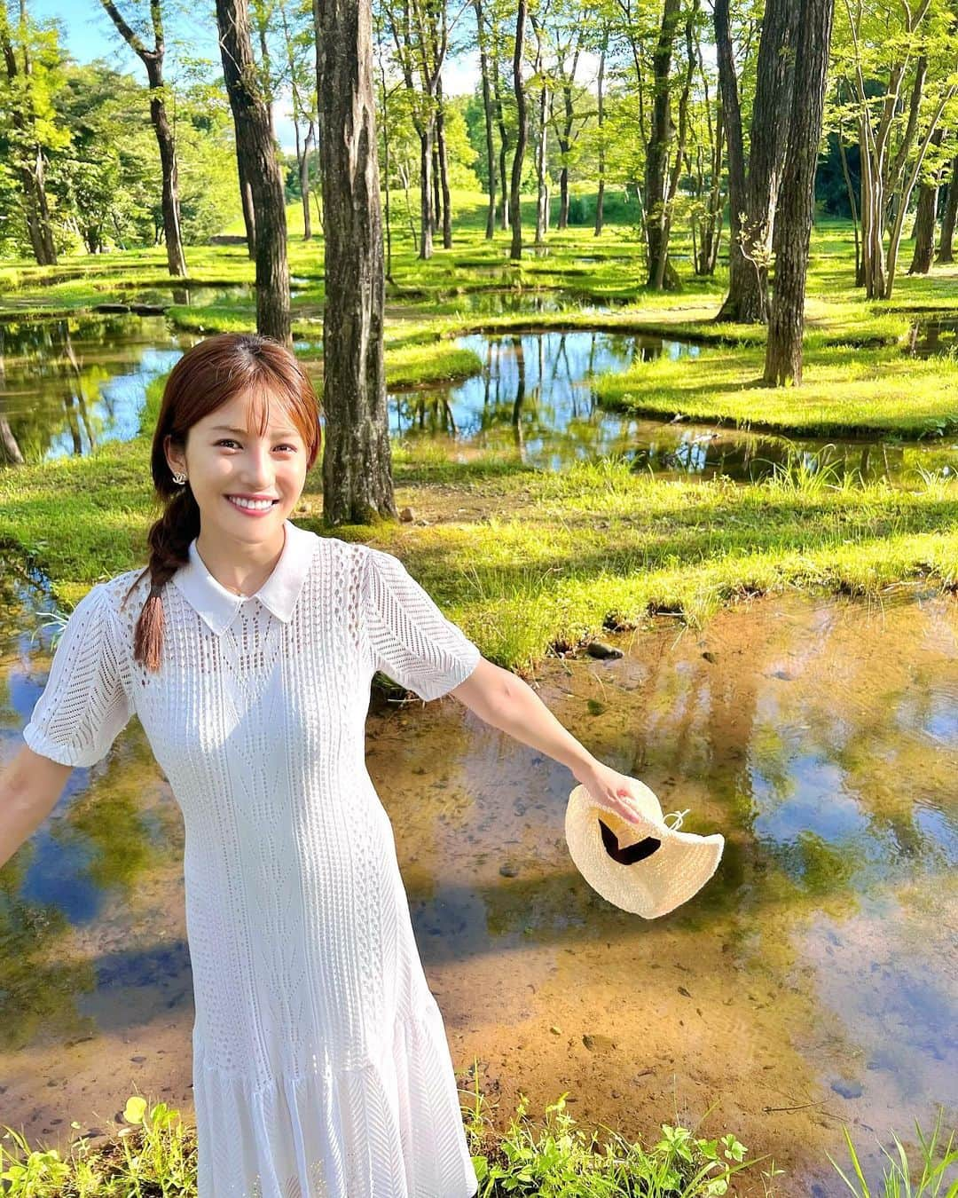 神田れいみさんのインスタグラム写真 - (神田れいみInstagram)「🌳  森林浴してきました🪟🌿 たくさん写真を撮ったのでまた載せます🫶」8月14日 19時20分 - kandareimi