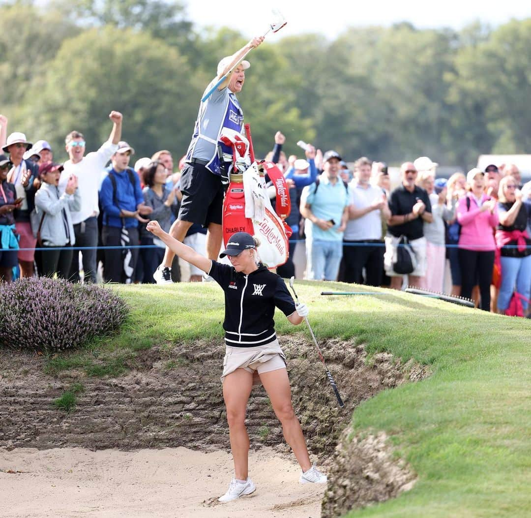 チャーリー・ハルさんのインスタグラム写真 - (チャーリー・ハルInstagram)「Not quite my day yesterday but another fun week at the @aigwomensopen getting my second runner-up finish in another major this year⛳️✨Thank you to AIG for your continued support of this event and Women’s golf, and to the @therandagolf for putting on a fantastic tournament!  Playing infront of a home crowd felt amazing, and I can’t thank all the fans enough❤️ Congratulations @liliavu on a well deserved win🫶  My game is feeling really good and I can't wait for next year's Majors already💪」8月14日 18時20分 - charley.hull