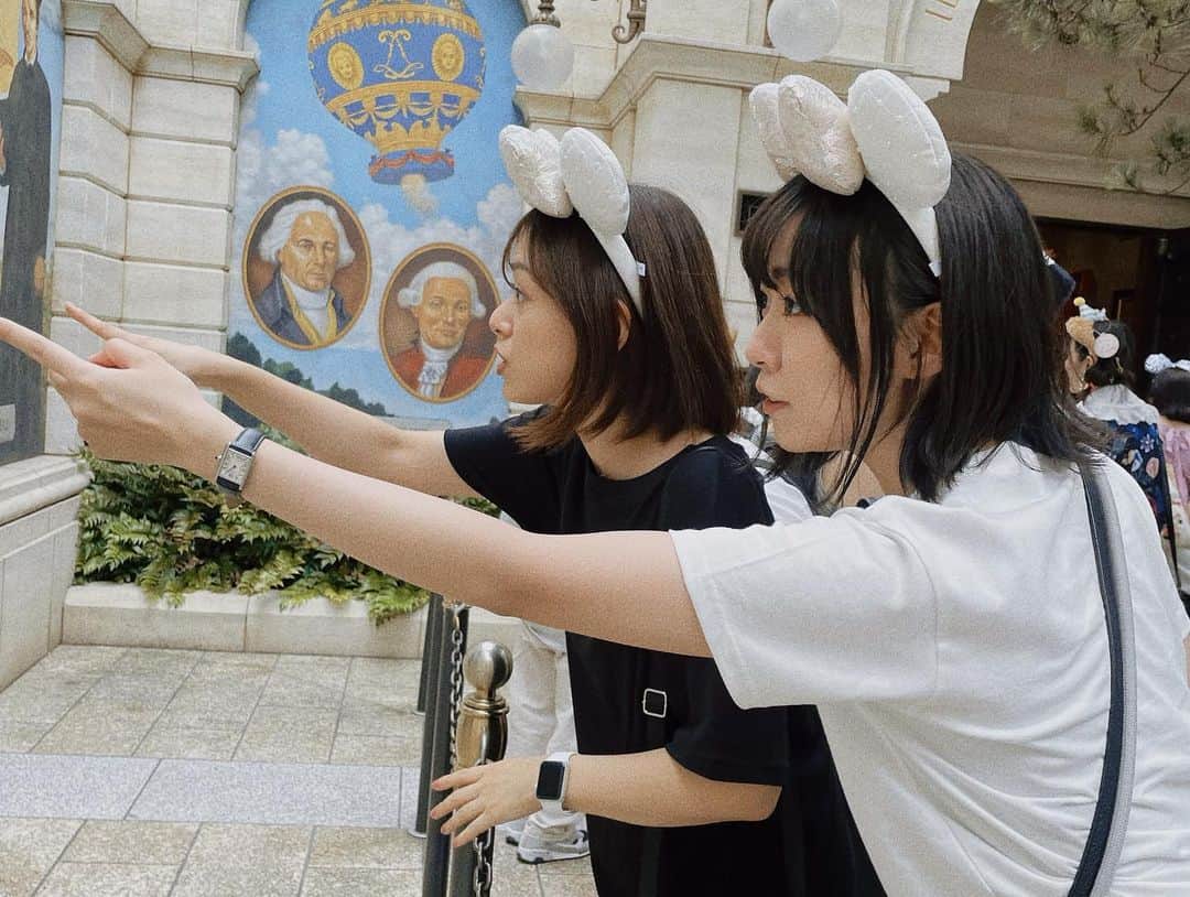 軽辺るかさんのインスタグラム写真 - (軽辺るかInstagram)「とにかく笑った記憶しかない日🫶🏻 ⁡ 最高のディズニーシーでした☺︎」8月14日 18時40分 - karuberuka