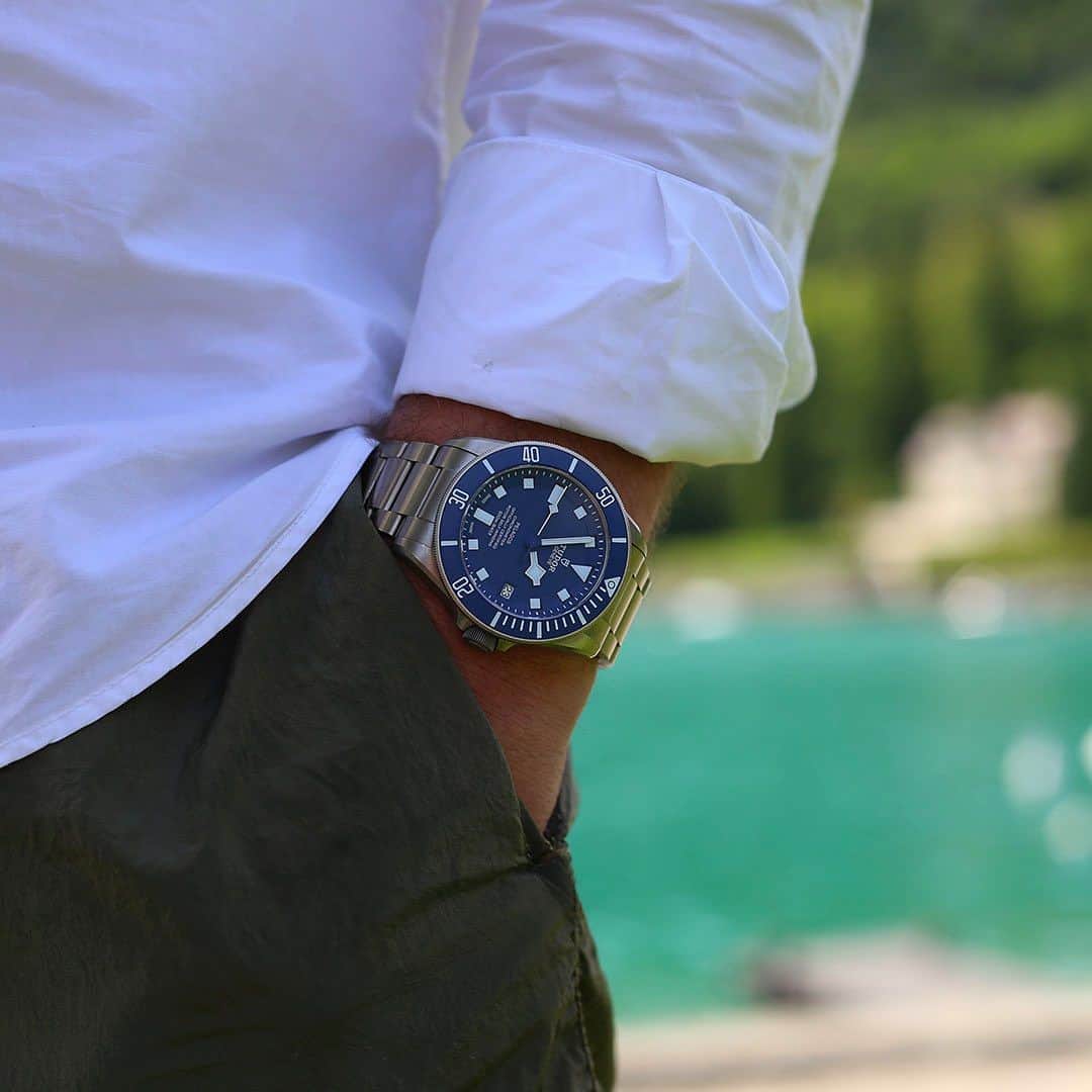 のインスタグラム：「チューダー ペラゴス。42mm チタニウム製ケース、マニュファクチュール キャリバー。  #TudorWatch  #BornToDare #jewelryparis  #ペラゴス」